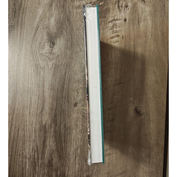 Holiday Celebrations Cookbook Hardcover 500+ Recipes Christmas Thanksgiving New - Picture 4 of 10